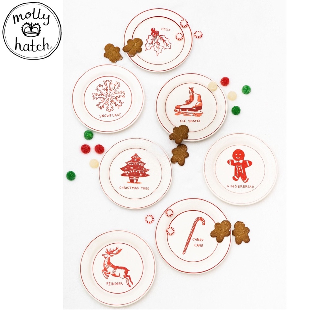 Molly Hatch Holly Holiday Icon Plate